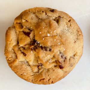 COOKIE ÉCLATS DE NOIX COEUR CHOCOLAT