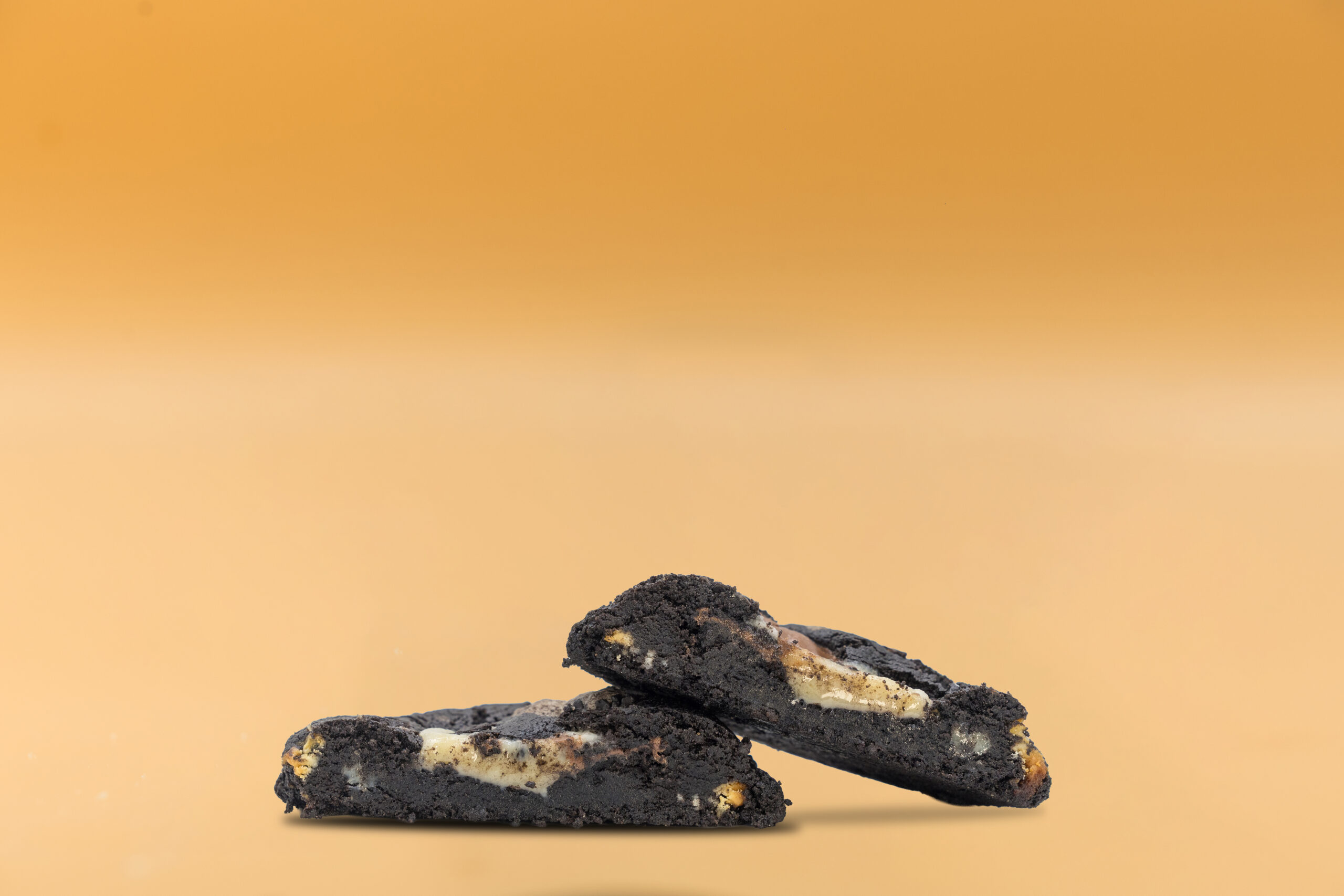 OREO | Pépites Chocolat Blanc & lait · Coeur Vanille